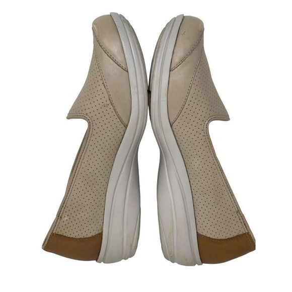 Dansko Women's Perforated Leather Slip-On Shoes Size 40 US 9.5/10 Beige & Tan - Picture 2 of 11
